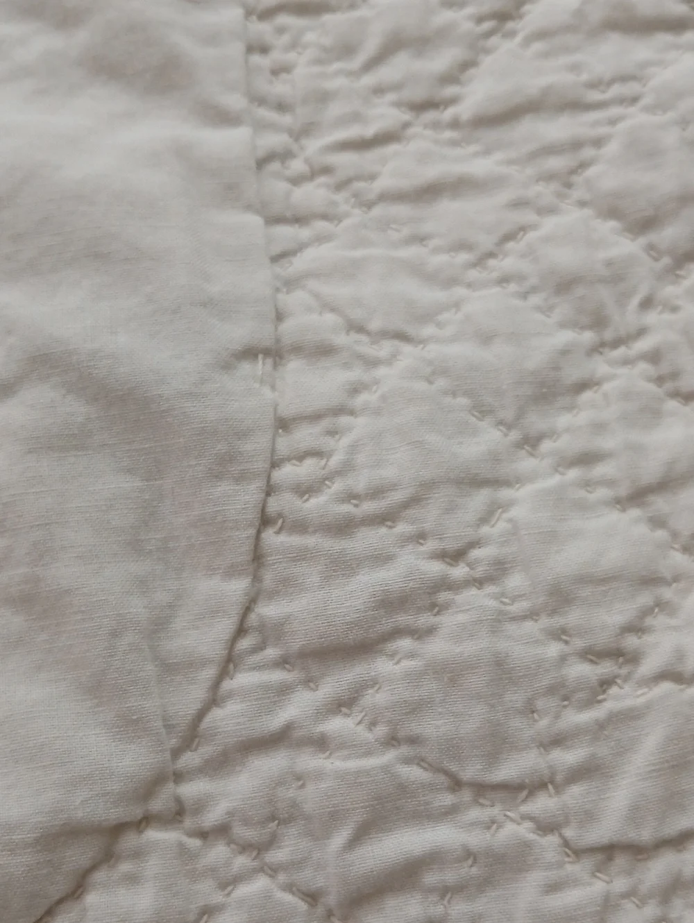 Beautiful Vintage Handmade Quilt